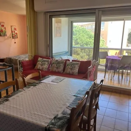 Apartment T2 Avec Garage A Proximite Des Plages Et Attractions - Fr-1-749-65